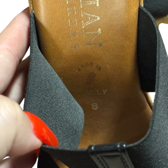 Italian Shoemakers Black Strappy Wedge Sandal Heels - Picture 4 of 6